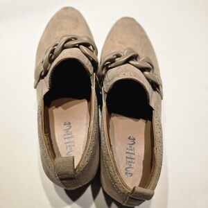 Women's Tan Mules with Chain Detail